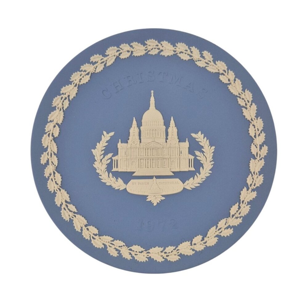 Wedgwood Christmas Collector Plate St Pauls Cathedral Blue Jasperware 1972